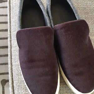 Vince slip on skater sneakers